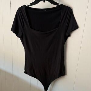 Abercrombie & Fitch Black Scoop-Neck Short Sleeve Bodysuit